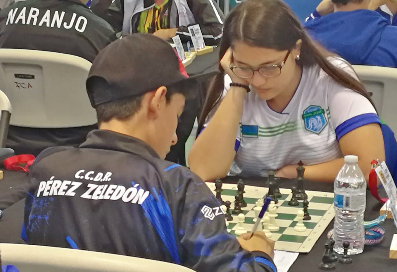 JDN 2018 dan gratas impresiones al Gran Maestro de ajedrez Bernal González
